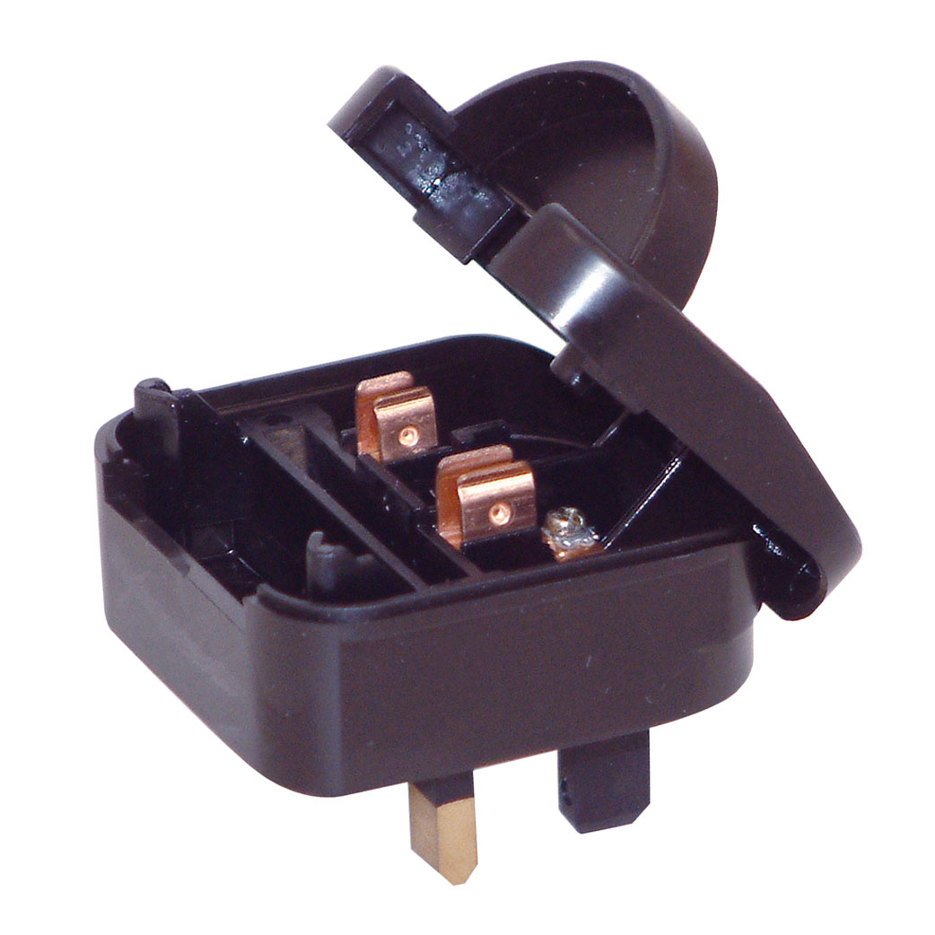 Mains plug adaptors for use in the UK Plug Adaptors